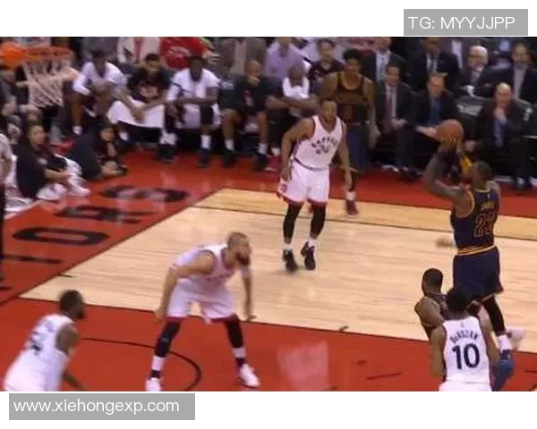 科比与詹姆斯经典对决瞬间动图合集回顾篮球传奇的巅峰时刻