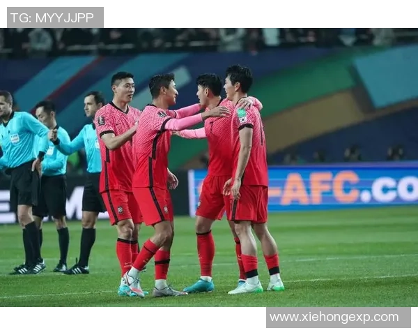 韩国与伊朗足球预选赛激战在即谁将赢得晋级机会